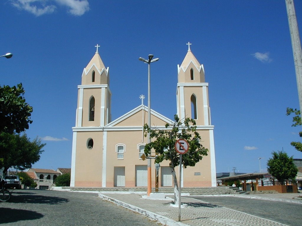 Igreja Matriz de Morada Nova by Milena Saraiva