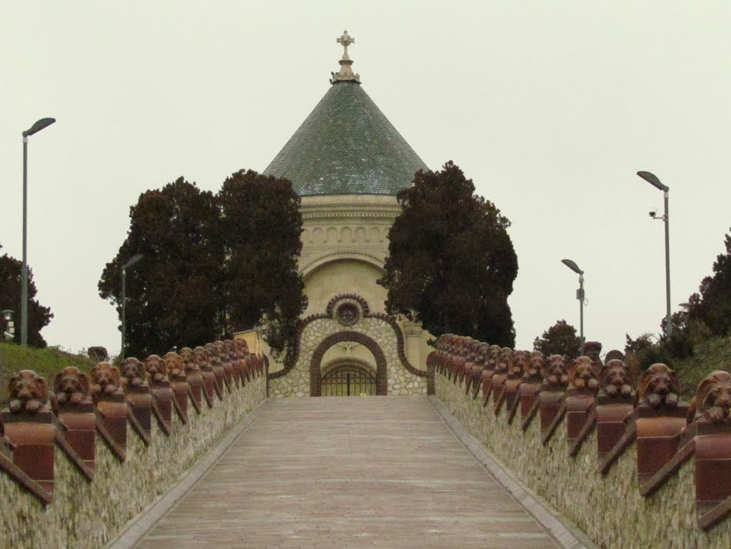 Zsolnay mauzóleum - Zsolnay Mausoleum by Aucassin