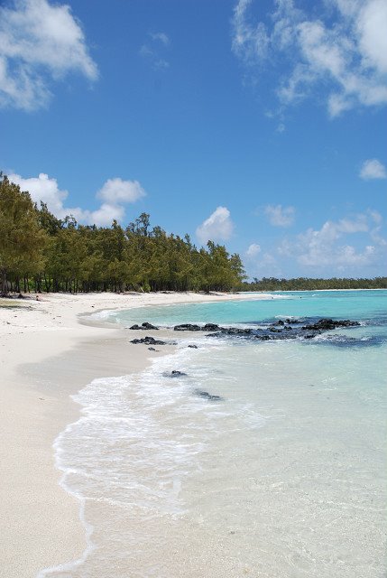 Ile aux cerfs (île Maurice) by Gwenaël LORIETTE