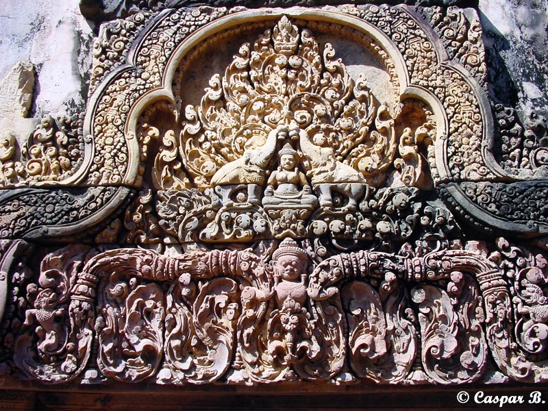 Bas-relief, Banteay Srei temple (Cambodia 2003) by Caspar B.