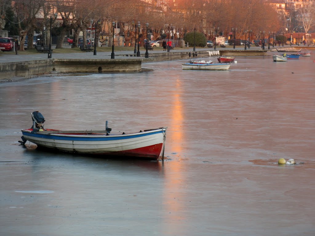 Kastoria, Lake Orestiada frozen by pandimis