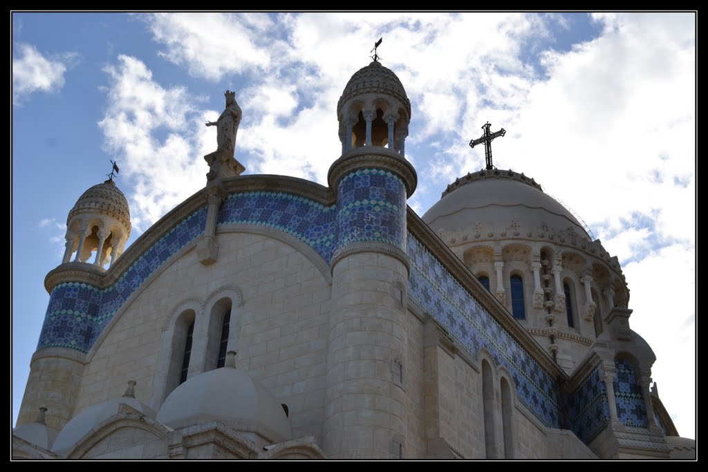 Alger - Notre Dame d'Afrique by Sihem M.