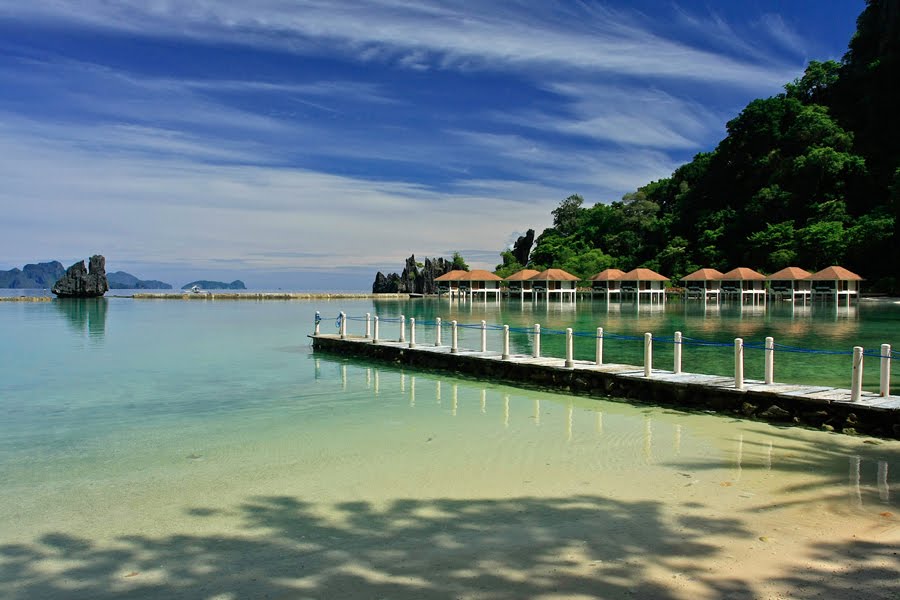 El Nido Resort, Lagen Island, Philippines by Timofey Tararin