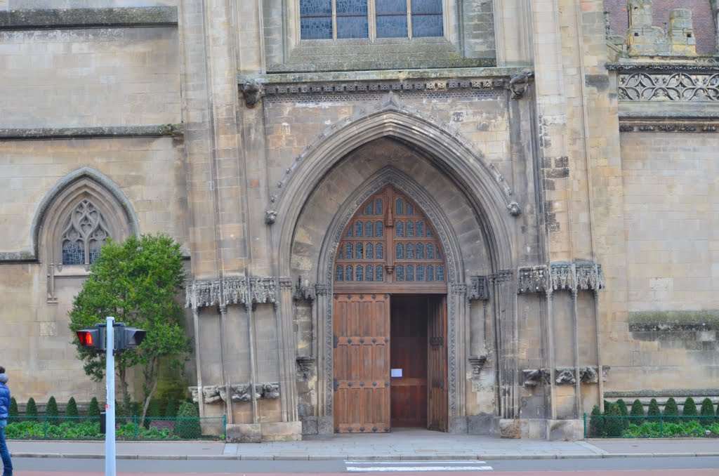 Caen - Eglise Saint Jean by Patrick BERNARD