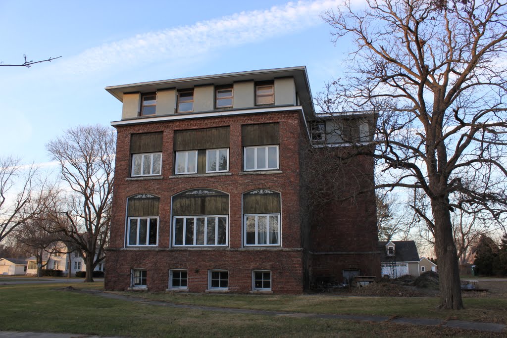 Old Leland School by Brian Zurita