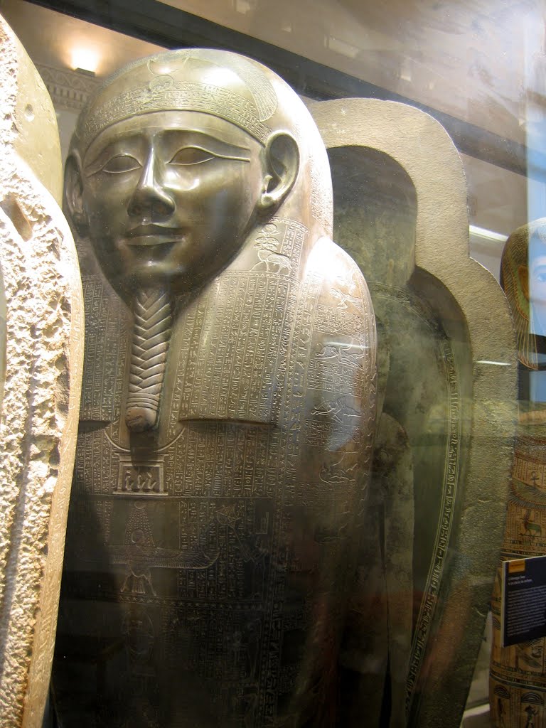 Tombs, Louvre, Paris by Adriana Monteiro