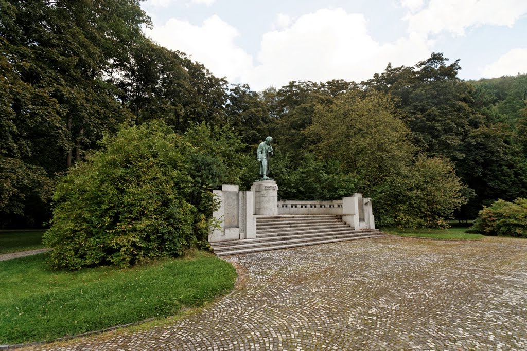 Karlovy Vary / Karlsbad - Slovenská - View East on Ludwig van Beethoven Memorial 1929 by Hugo Uher by txllxt