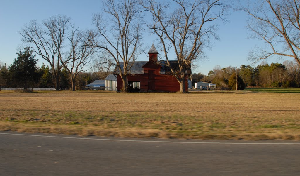 Old Barn by Chucklestheclown