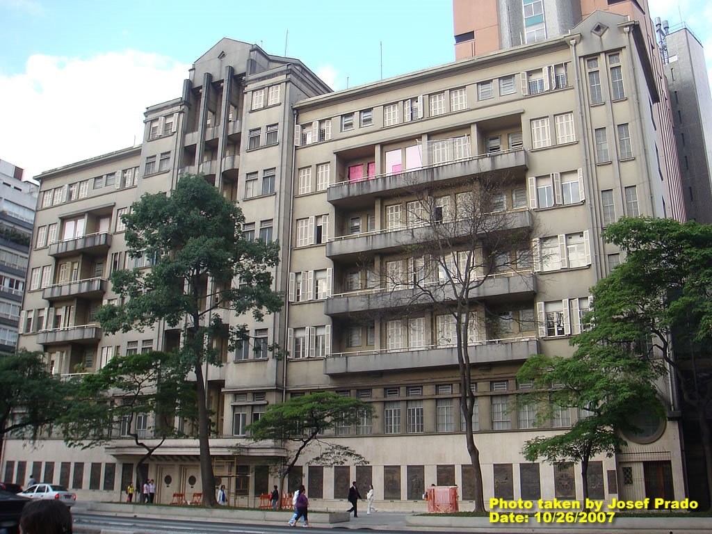 Hospital Santa Catarina by Josef Prado