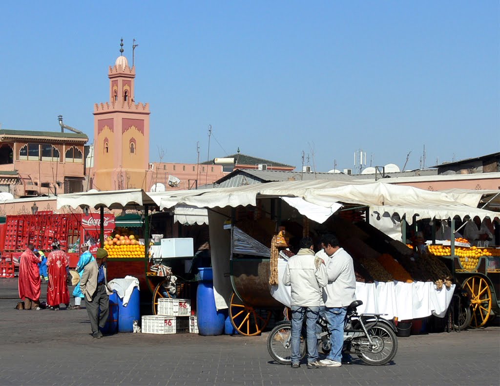 MARRAKECH (Morocco)-La Jemaa Fna. by Carlos Sieiro del Ni…