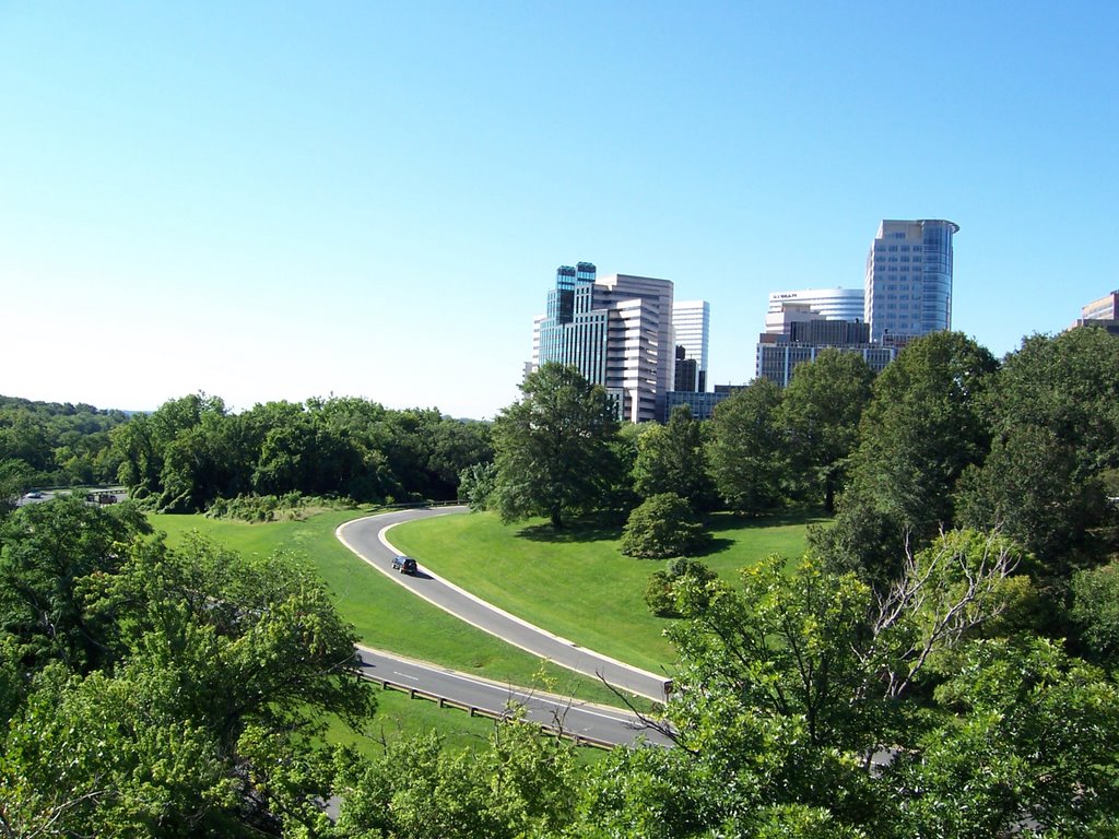 View of Arlington from Key Bridge by PaulM