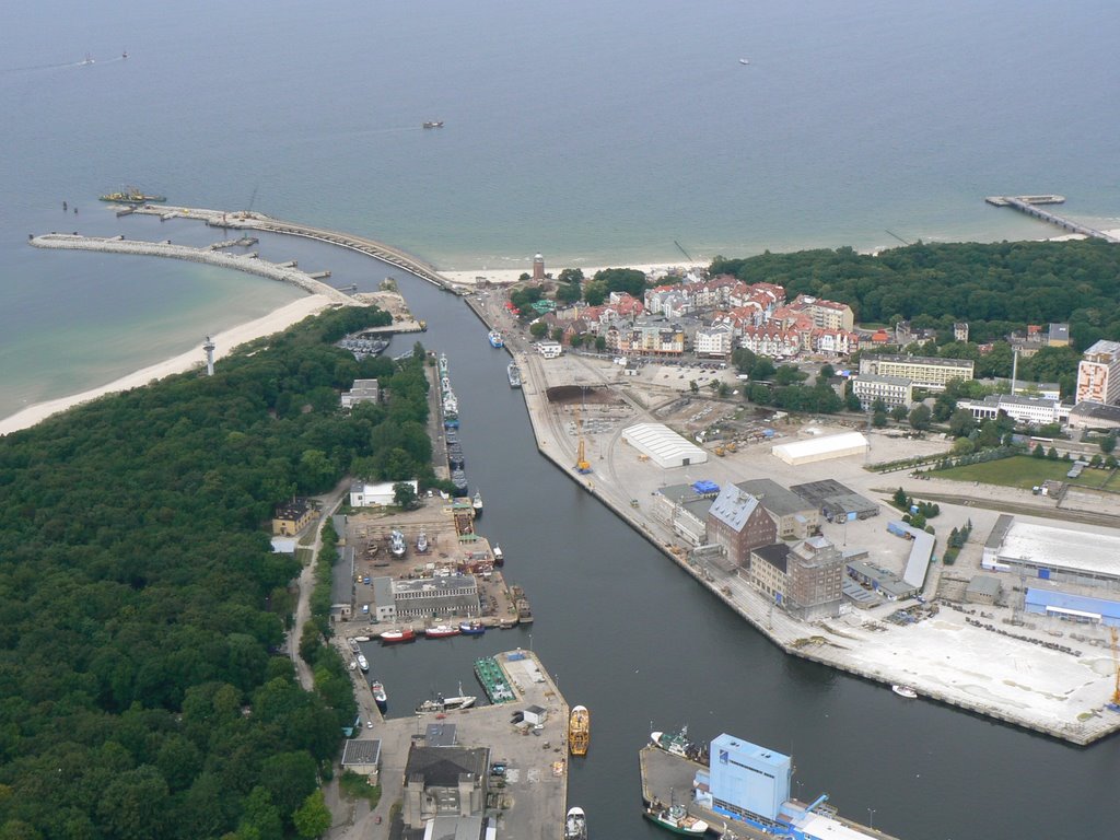 Port Kołobrzeg z lotu ptaka by tomasz@krolikowski.e…