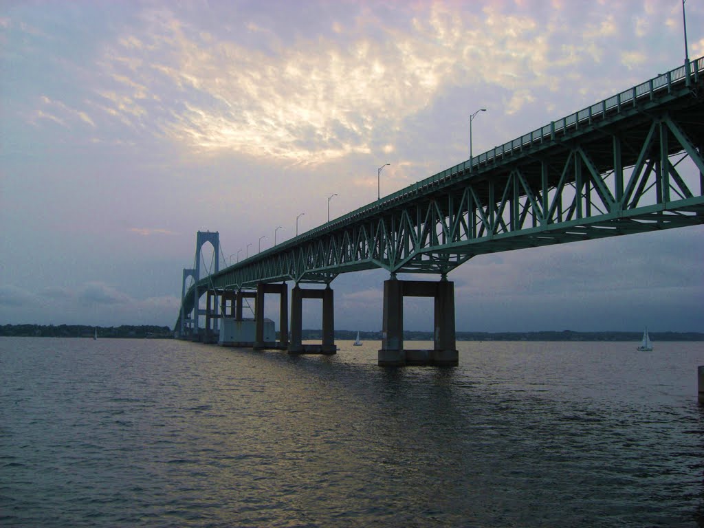 Newport Bridge by Benny Lu