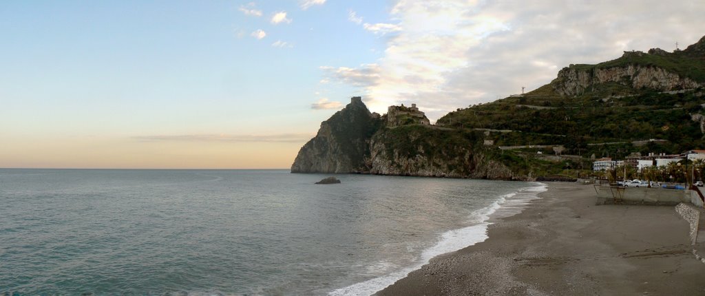 Capo Sant' Alessio by Nicola e Pina in Sicilia