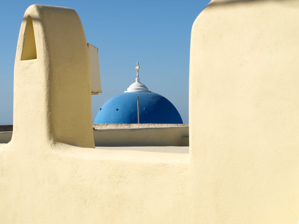 Πύργος Σαντορίνη - Pirgos Santorini Thira Greece by Michael Kalafatas