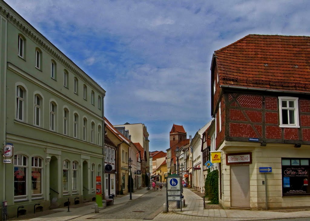 Perlberg, Bäckerstraße by Axel Bublitz