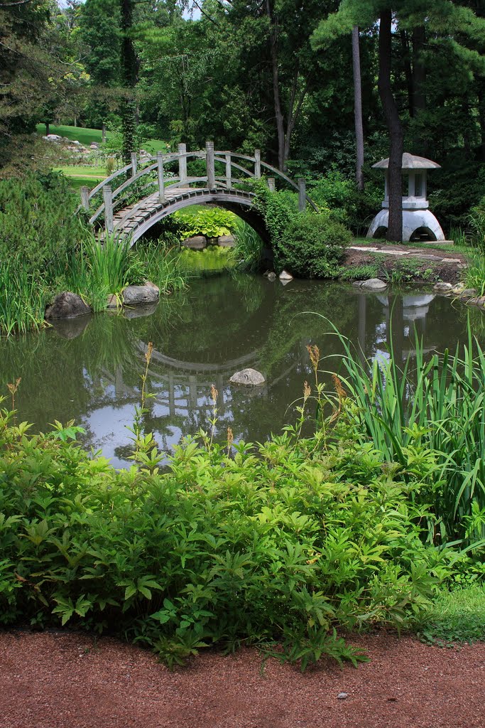 Japanese Garden, Fabyan Forest Preserve, Geneva, IL by GregorP