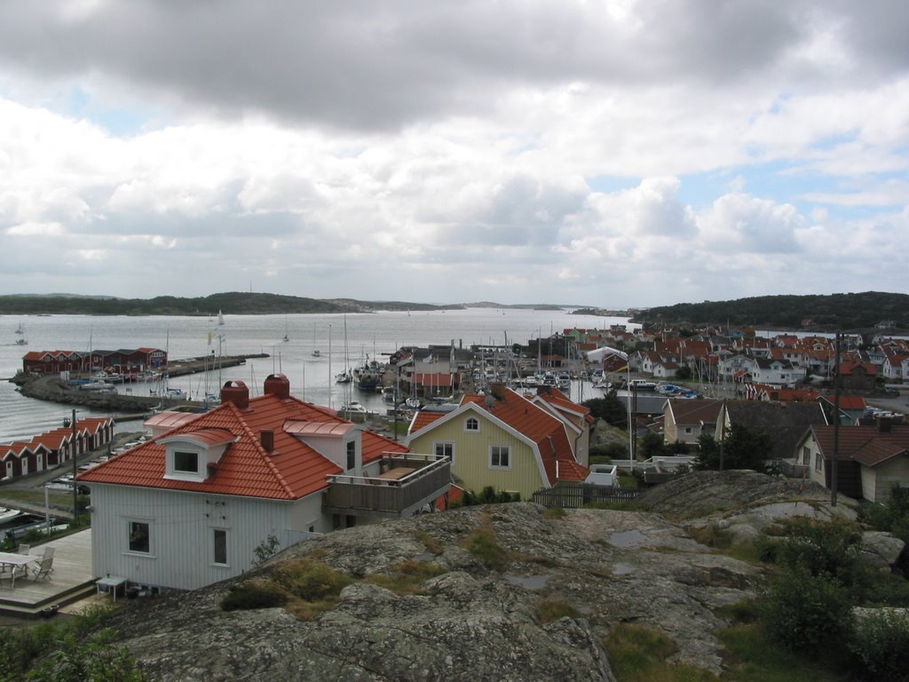 View, Källö-Knipplan, Sweden by Helle Krog