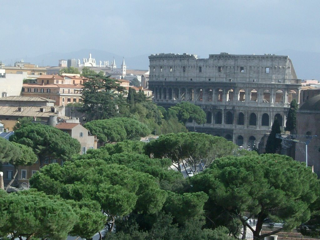 Colosseo by soosiren