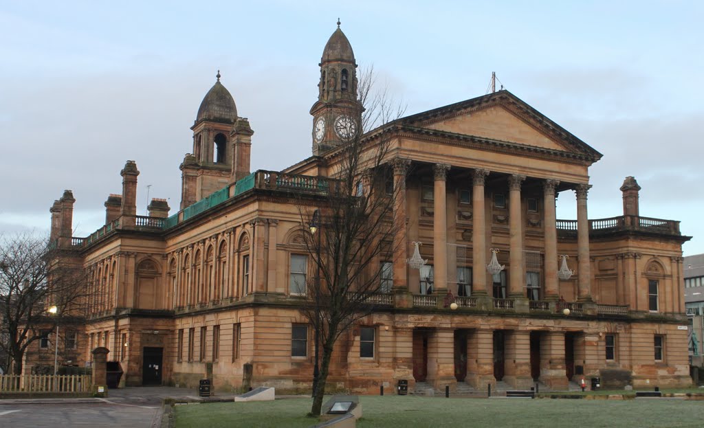 Paisley Town Hall by Frank Macpherson