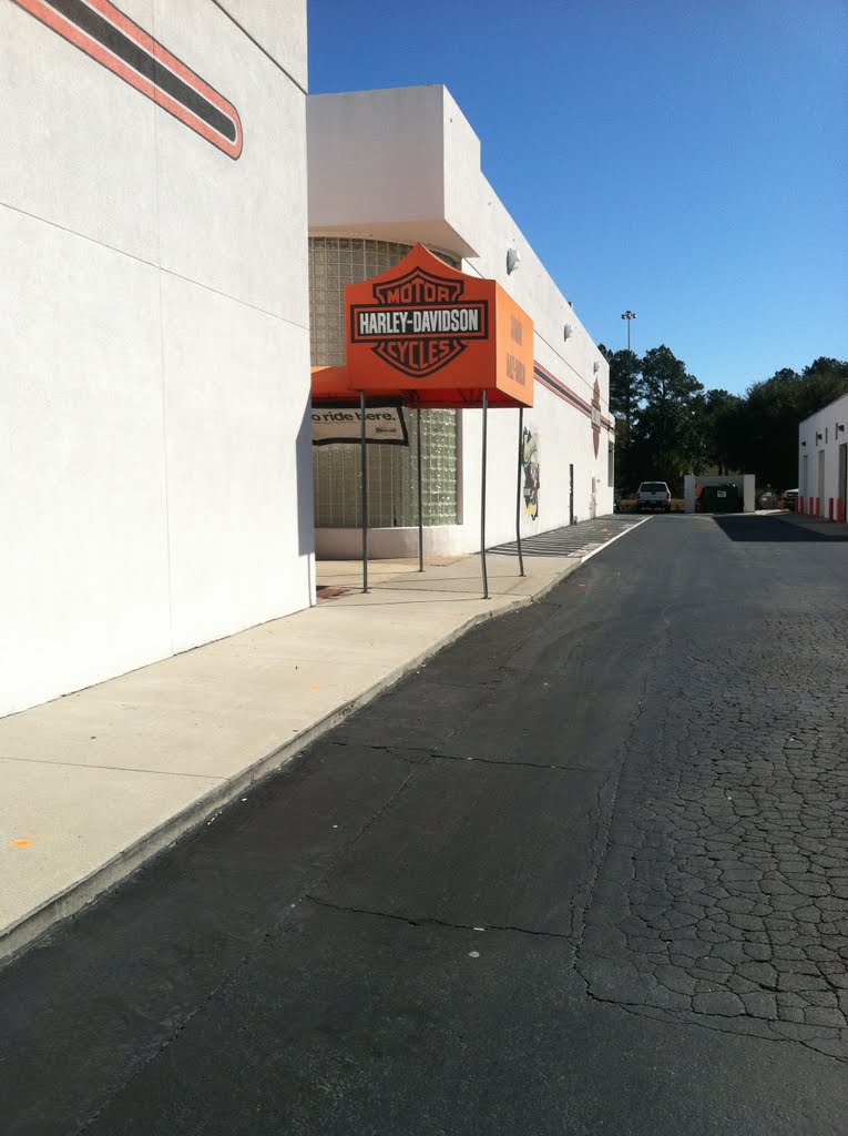 Savannah Harley Davidson, Savannah, United States by davegis@gmail.com