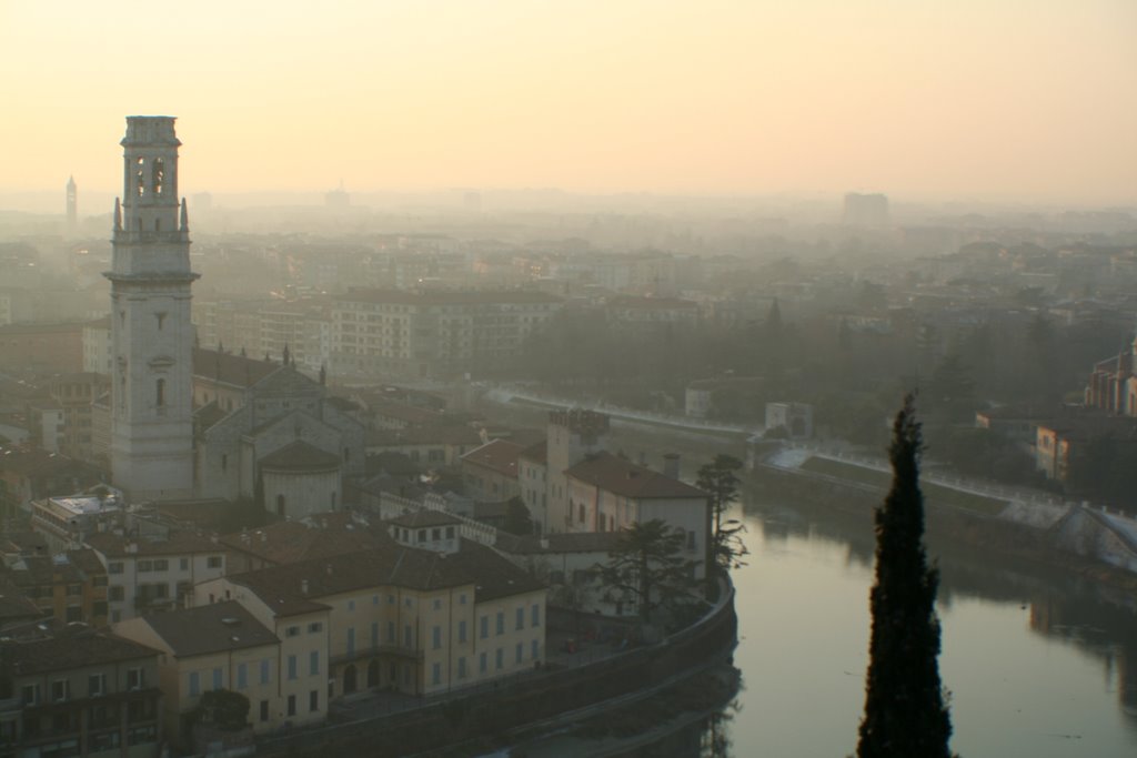 Verona by Ilker Mangaltepe