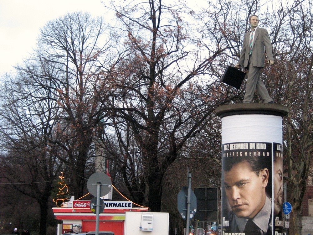 Advertising pillar with sculpture 2 by va bien