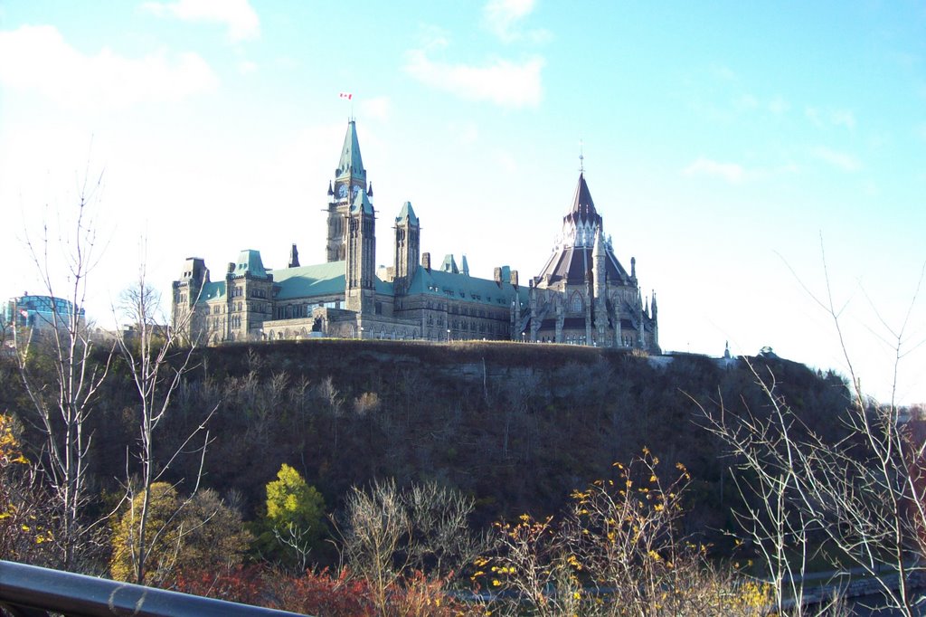 Parliament House Ottawa by Vic P