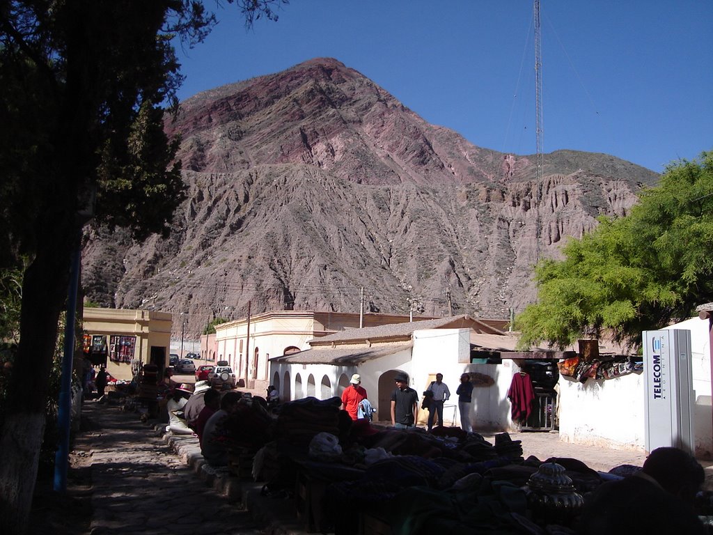 Feria en Purmamarca by dariog