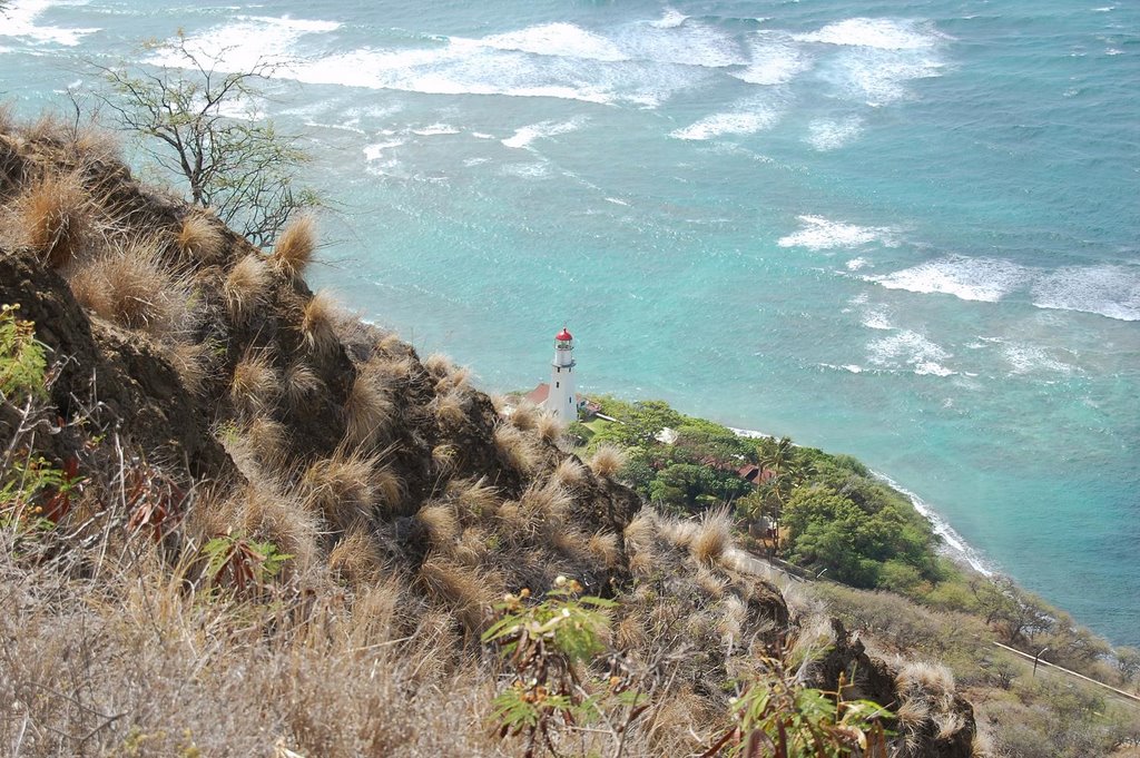 Lighthouse, vie from Diamond Head by sendmeasmile