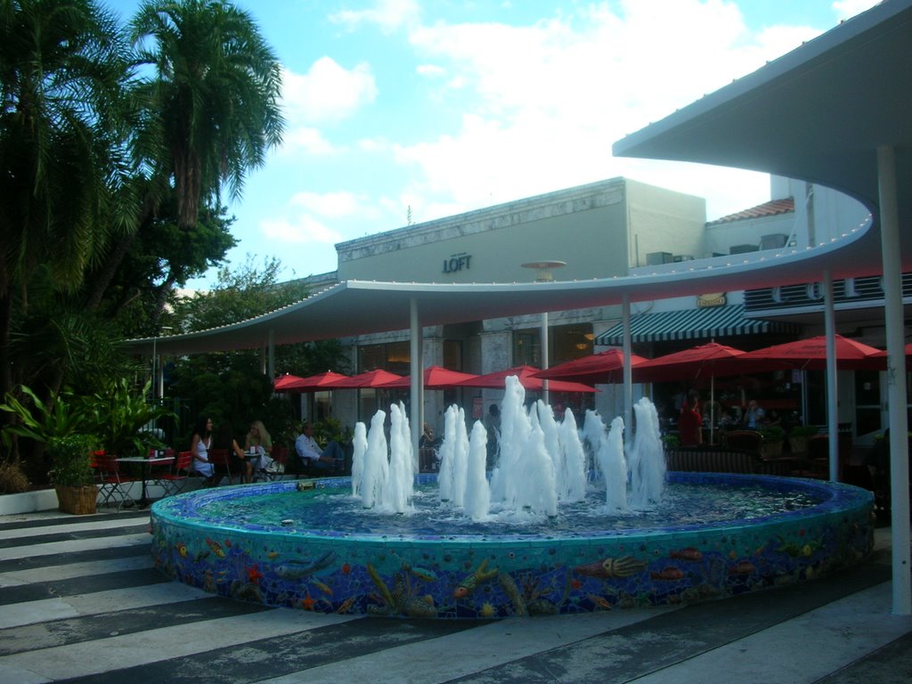 Lincoln Road by Marco Torrescano