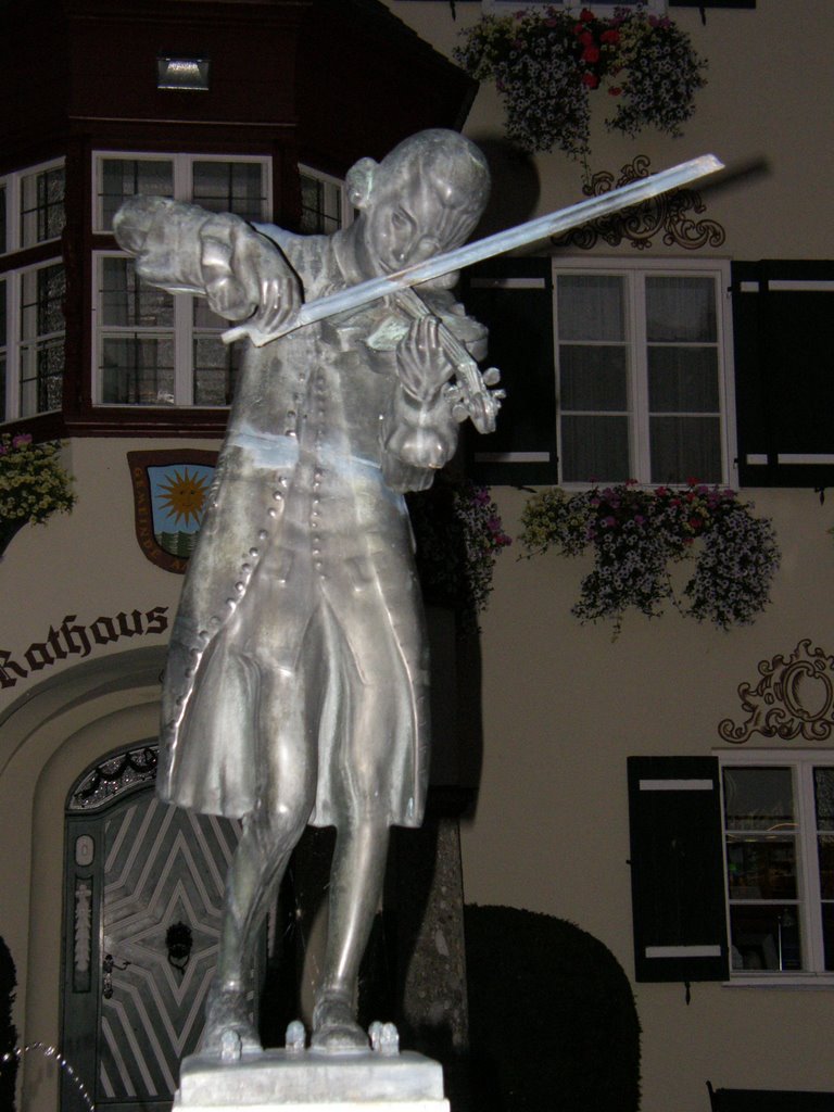 St Gilgen - Fontaine Mozart - 2007 by Jean-Luc Pierrat