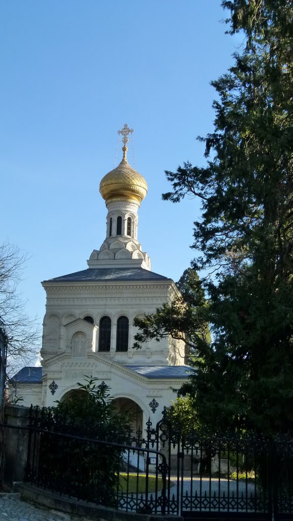 Eglise orthodoxe russe de Vevey by Magda GHALI