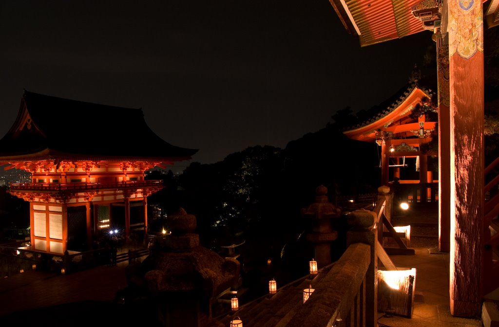 Kiyomizu 1-chome, Higashiyama Ward, Kyoto, Kyoto Prefecture 605-0862, Japan by 宮崎亮