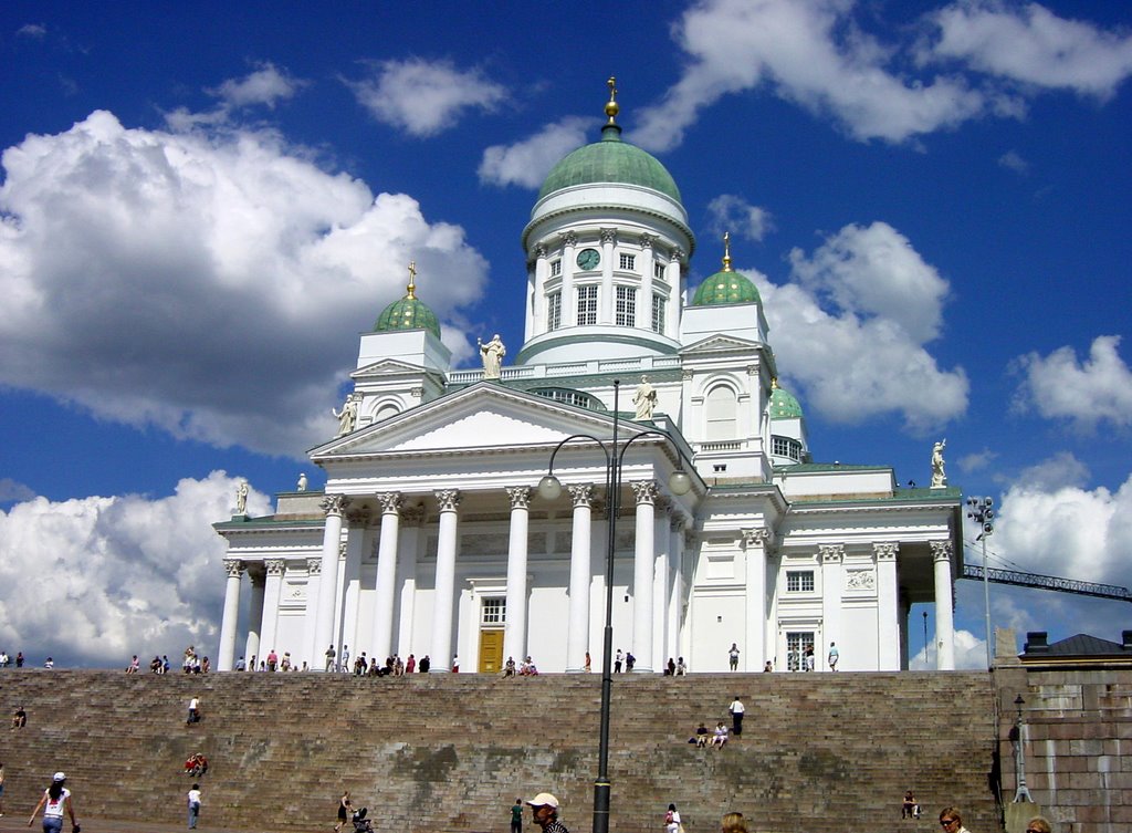 Catedral de San Nicolás. Helsinki. by Arturo García