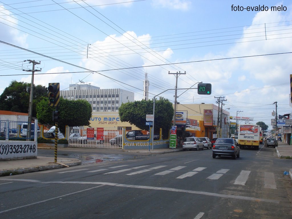 Av. Dorgival c/ rua pernanbuco by Evaldo Melo