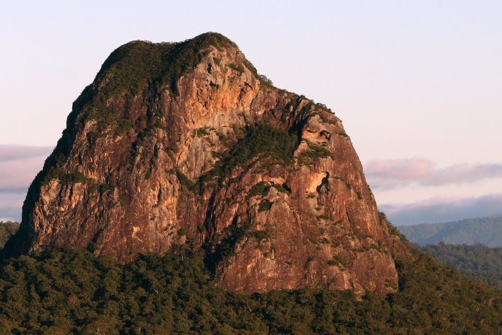 Eastern Face of Tibrogargan by Ian Stehbens