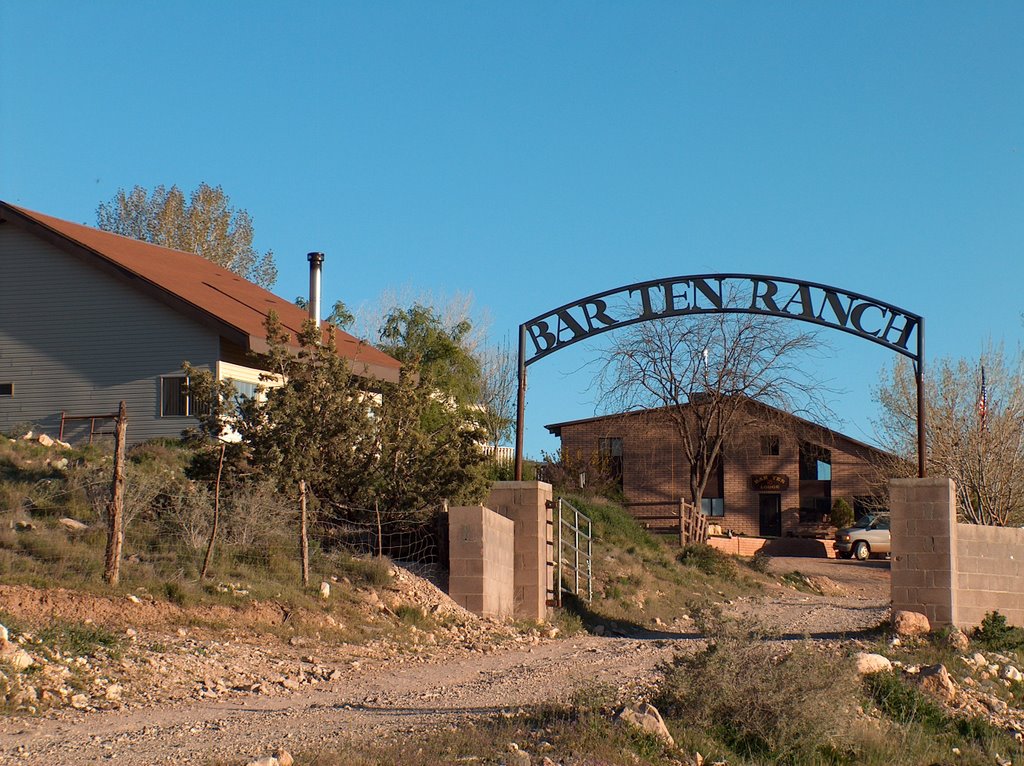 Bar Ten Ranch, Arizona by Neil in Sheffield UK