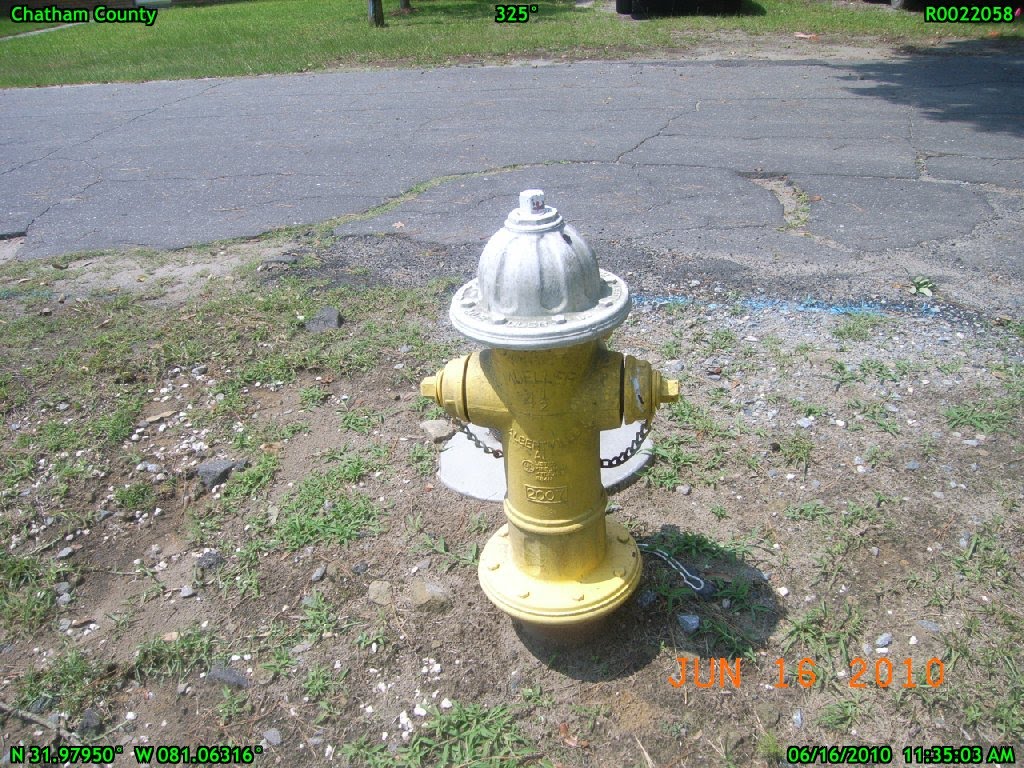 Hydrant by davegis@gmail.com