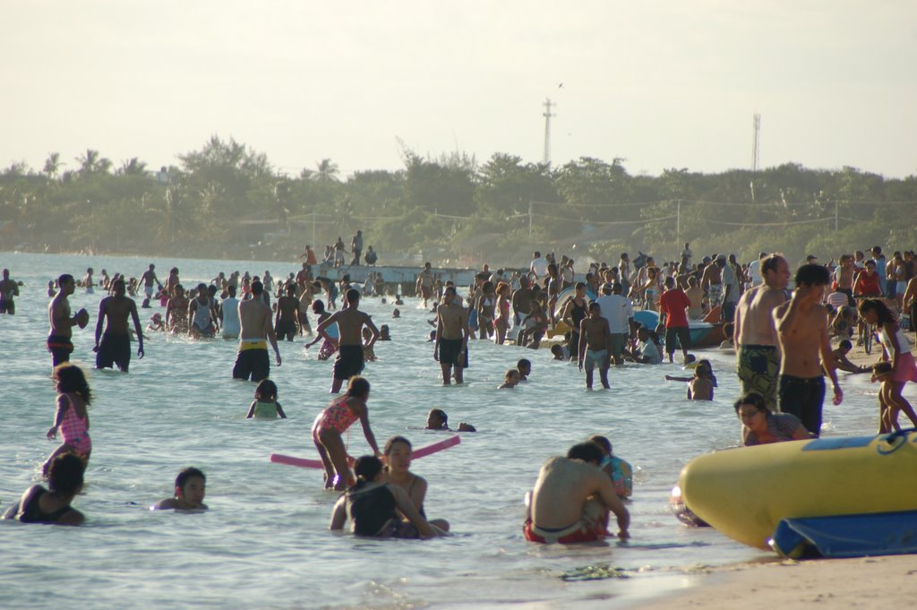 Don Juan Beach Resort Boca Chica by johnbitar