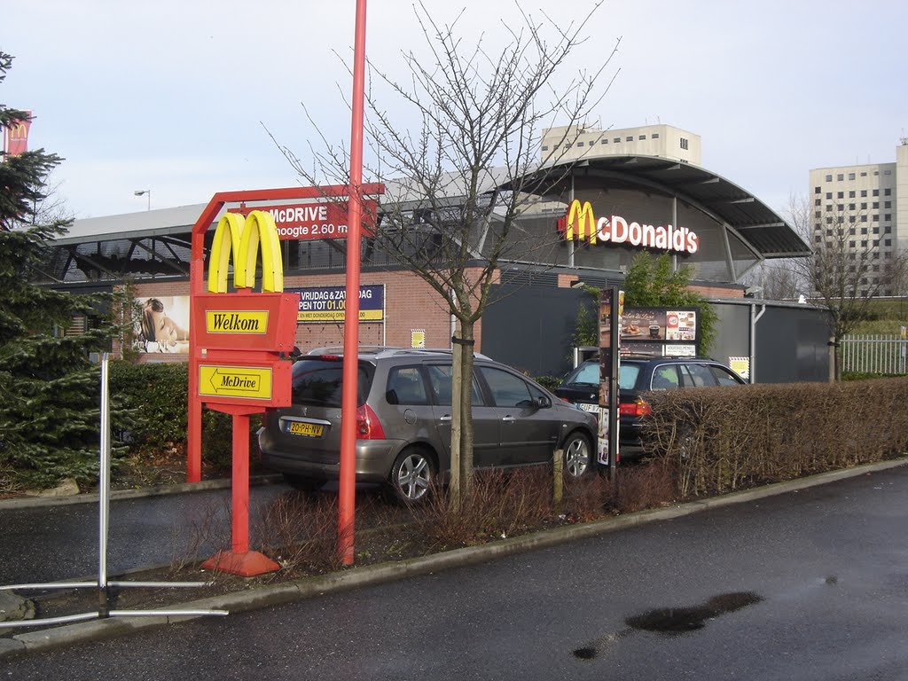 Amsterdam: McDonald's Spaklerweg by harry_nl