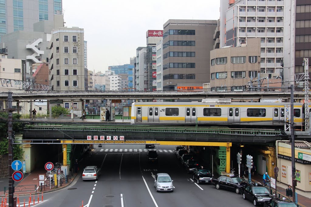 飯田橋駅 by One7