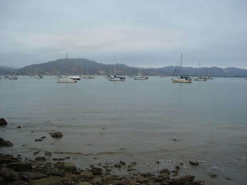 Bahia de Caraquez, Ecuador by roddymacias