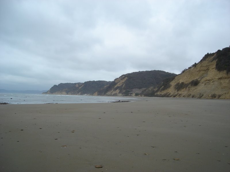 Av. Virgilio Ratti, Bahía de Caráquez, Ecuador by roddymacias