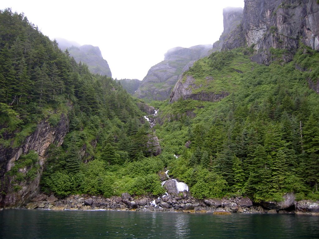 Coastline of Resurrection Bay by alex&ju