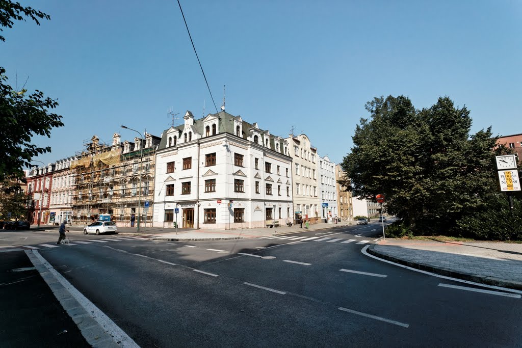 Karlovy Vary / Karlsbad - Náměstí Dr. Milady Horákové - View NW by txllxt