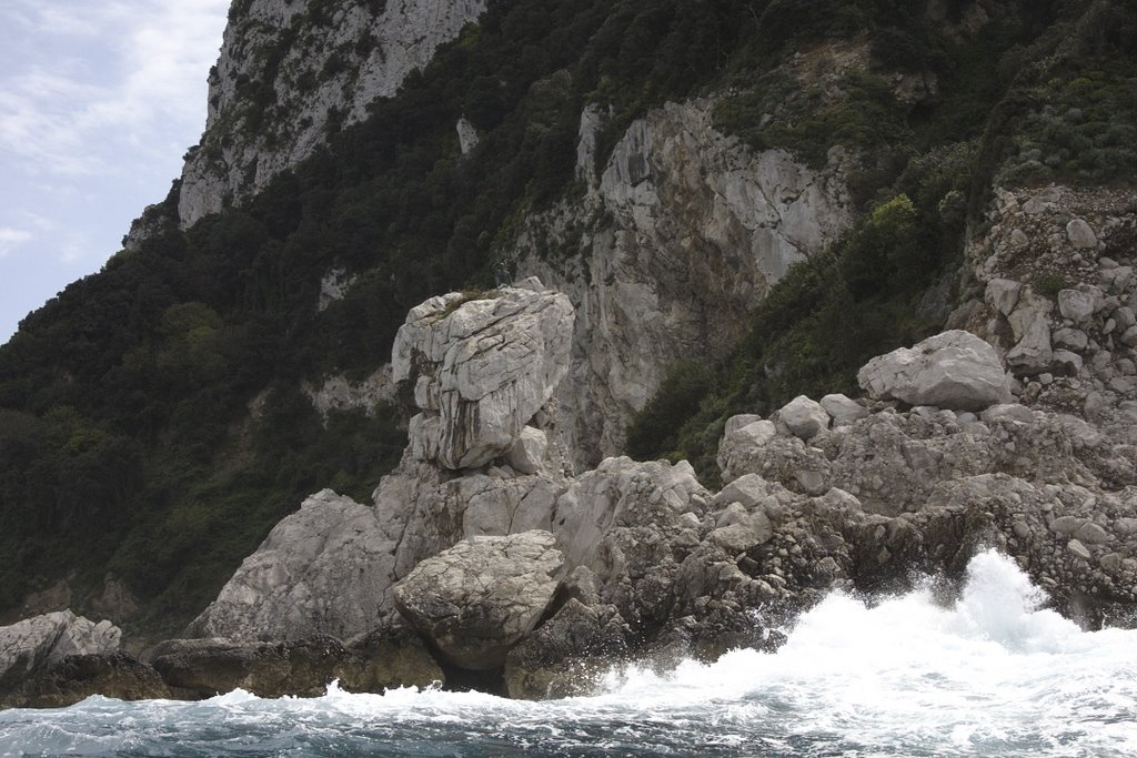 Capri surf by Niels Mork