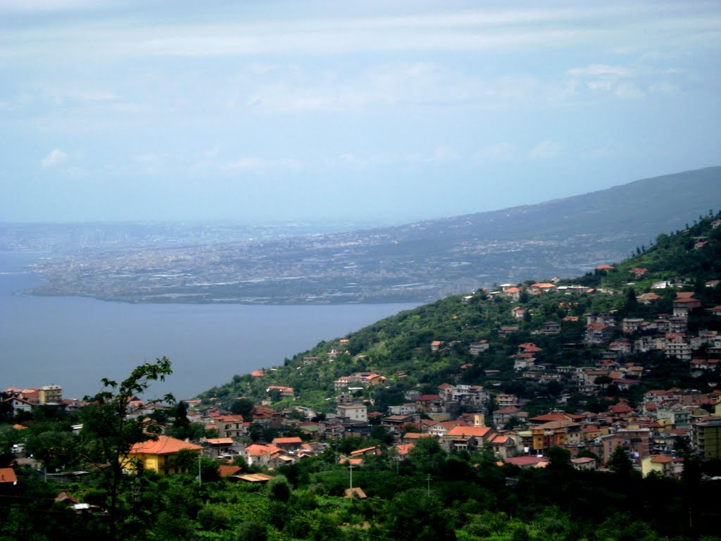 Napoli . vista da Gragnano, Blick auf Napoli von Gragnano by Alfistapoliglotta