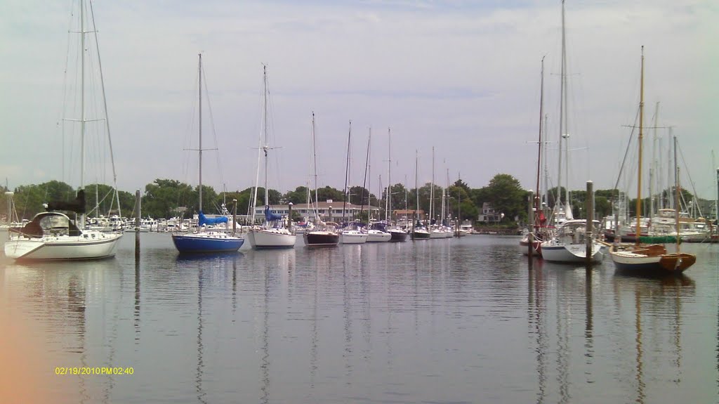 Wickford Harbour by David Parenteau