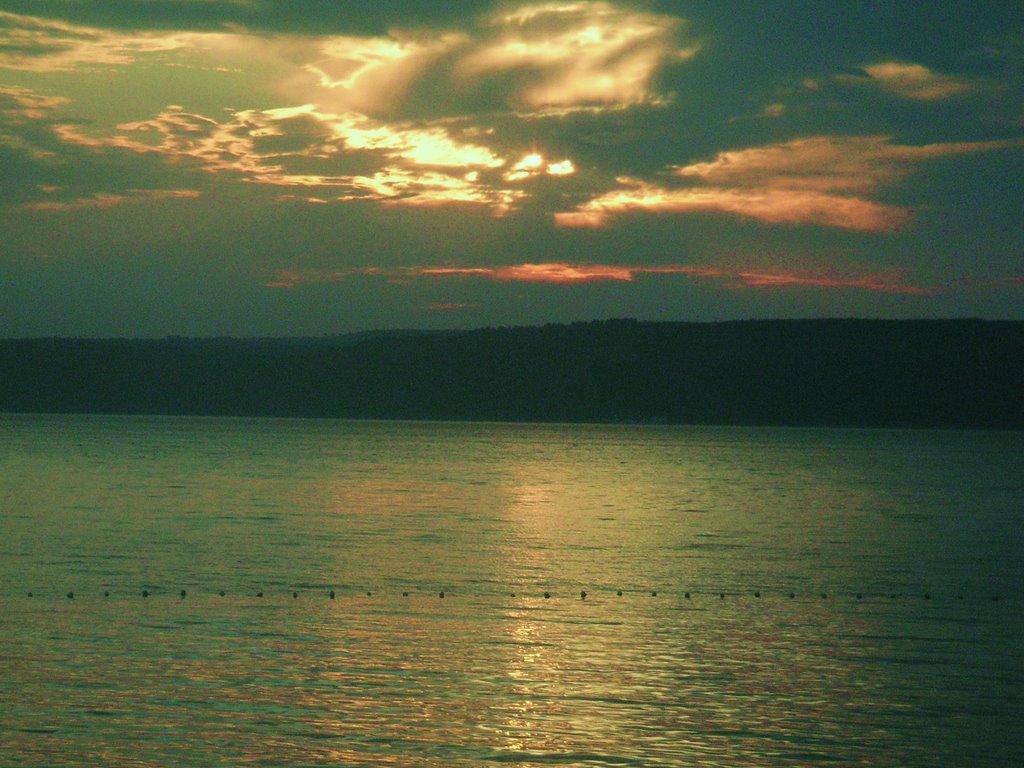 Çanakkale boğazında günbatımı by İbrahim TÜRKER